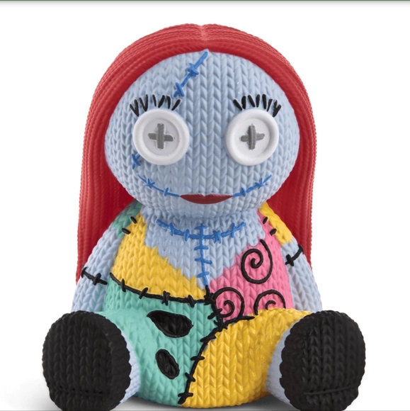 Sally Handmade by Robots Vinyl Figurine from The Nightmare Before Christmas - Picture 1 of 5